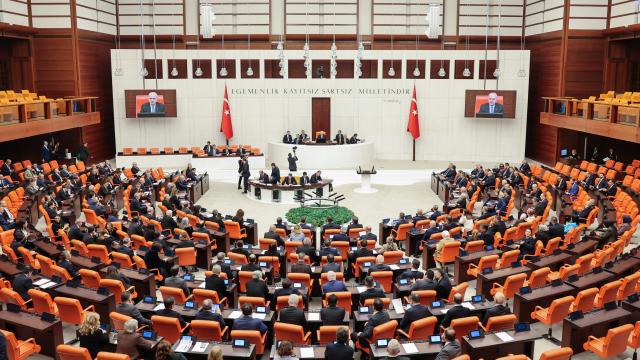 البرلمان التركي يُقرّ تعديلات قانون تنظيم الأمن ويرفع نسب الضبّاط