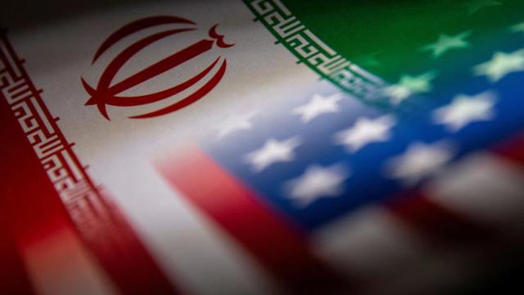 الرد الإيراني يبلغ الخليج: مسيّرات على قاعدة الشيخ عيسى في البحرين وصواريخ على «كامب تيتين» بالأردن