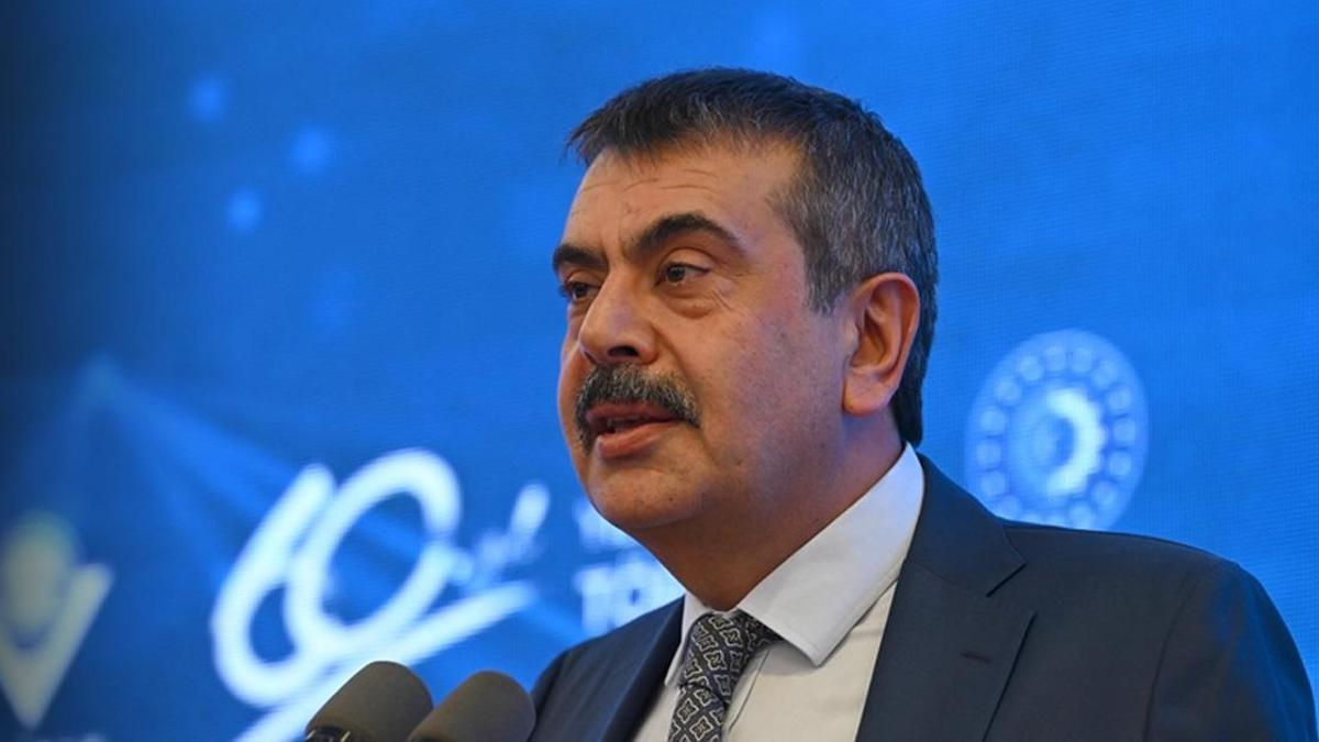 وزير التعليم التركي يوسف تكين: لا تغيير في نظام امتحان الدخول إلى الجامعات (YKS)