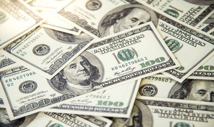 دولارات مزورة تثير الفوضى في دمشق