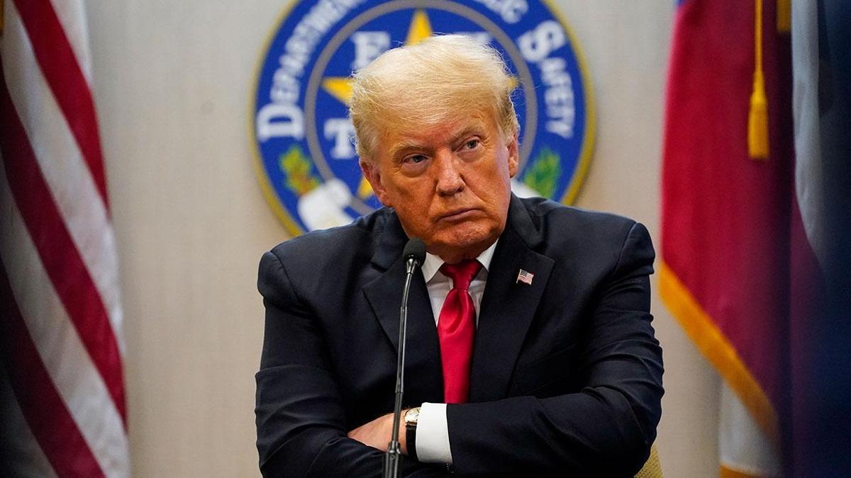 Trump: 1,000 missiles directed towards Iran and ready to be launched... and the army is capable of completely destroying them within a year