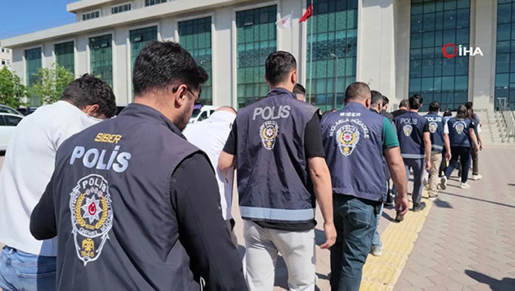 توقيف 8 أشخاص في عملية بمليار و250 مليون ليرة لمكافحة المراهنات غير المشروعة في قيريق قلعة