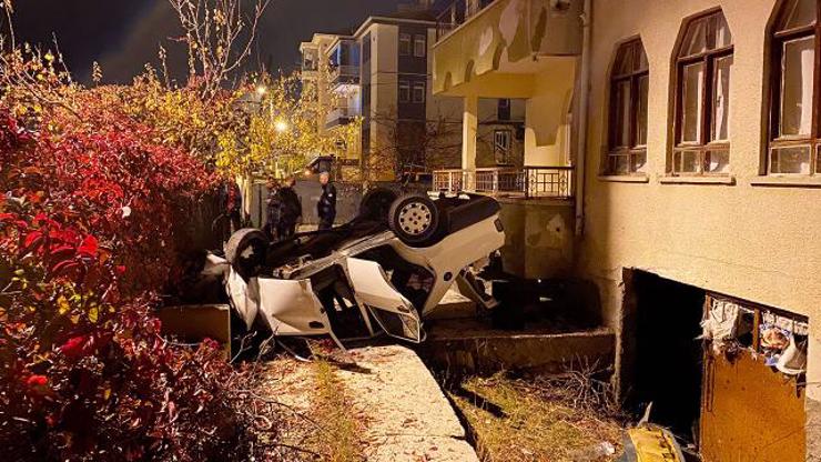 أغرب حادث سير في أنقرة ..كيف وصلت السيارة إلى حديقة المنزل؟
