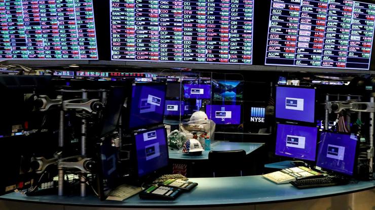 بورصة نيويورك تفتتح على انخفاض مع تصاعد التوترات الجيوسياسية
