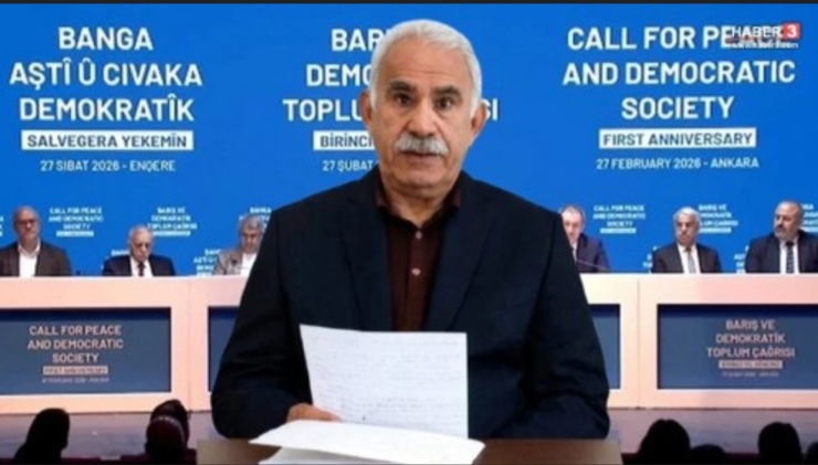 حزب DEM يطالب بالسماح لعبد الله أوجلان بلقاء الصحفيين