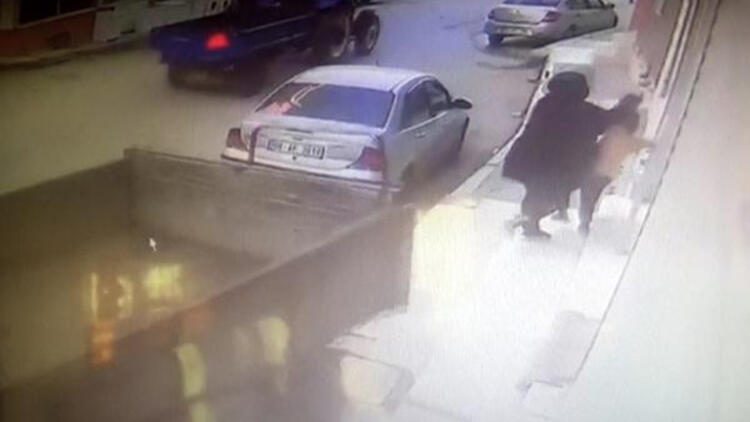 نجاة أم وابنها من حادث سير مروع غربي تركيا