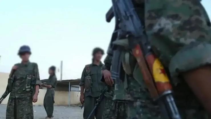 تنظيم "قوات حماية الشعب" الانفصالي يعلن حلّ نفسه في دمشق