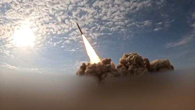 شهادة طيّار أميركي تفتح جدلاً جديداً: كيف أسقطت إيران مقاتلة F-15؟