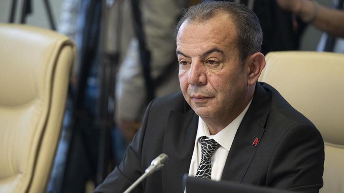 محكمة تركية ترفع الحبس الاحتياطي عن رئيس بلدية بولو المعزول تانجو أوزجان في قضية اعتداء جنسي