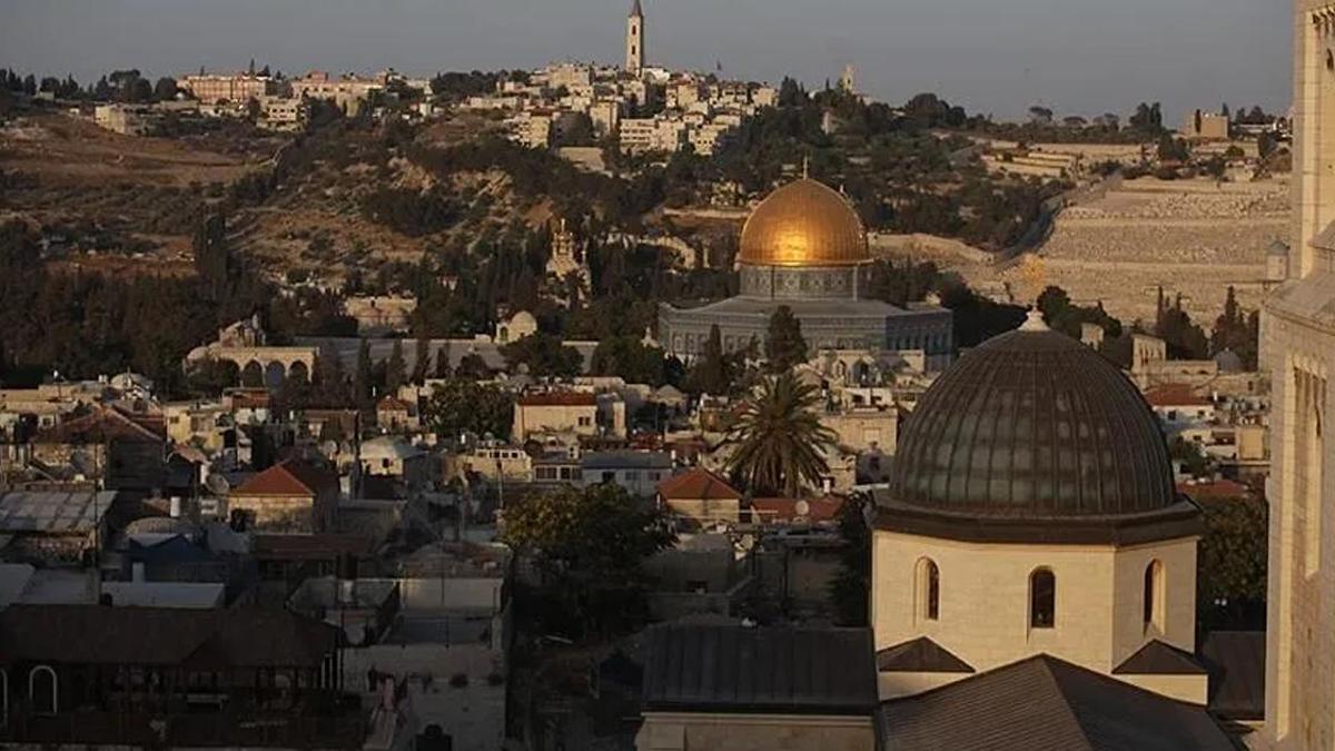 الكنيست يُقرّ تمهيدياً مشروع قانون لإسكات الأذان في الأراضي الفلسطينية