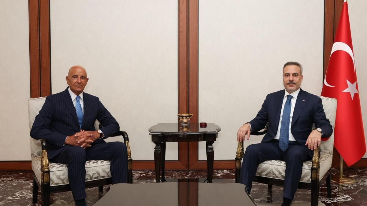 Türk Dışişleri Bakanı, NATO zirvesi öncesinde ABD Büyükelçisi Barack'ı kabul etti