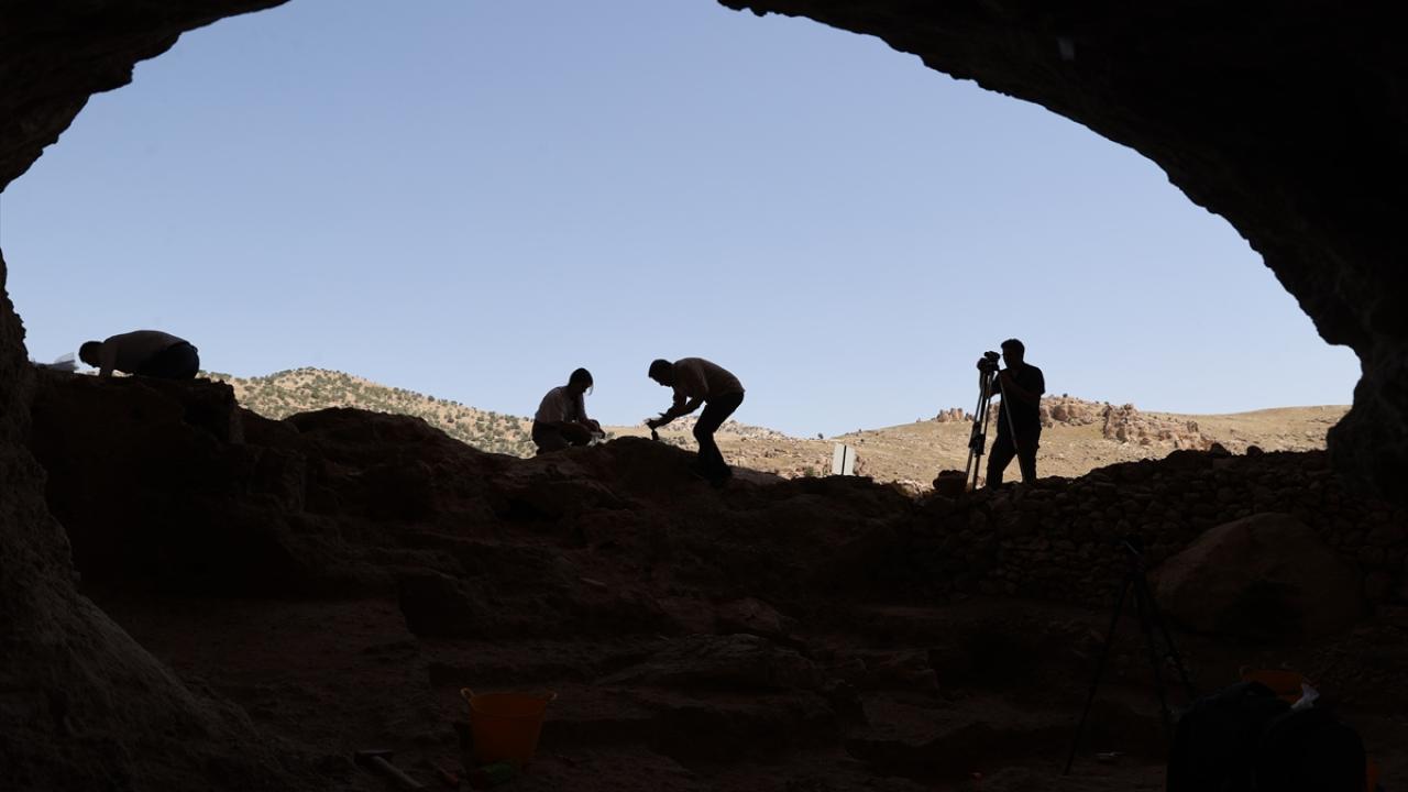 Rare archaeological discovery: Scientists find ancient human DNA on cave walls for the first time