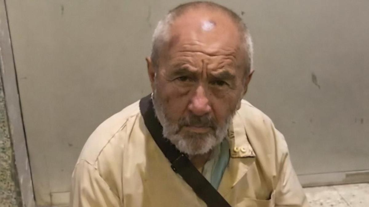 After 40 years of deprivation, a Turk stranded in Mecca finally returns to his homeland