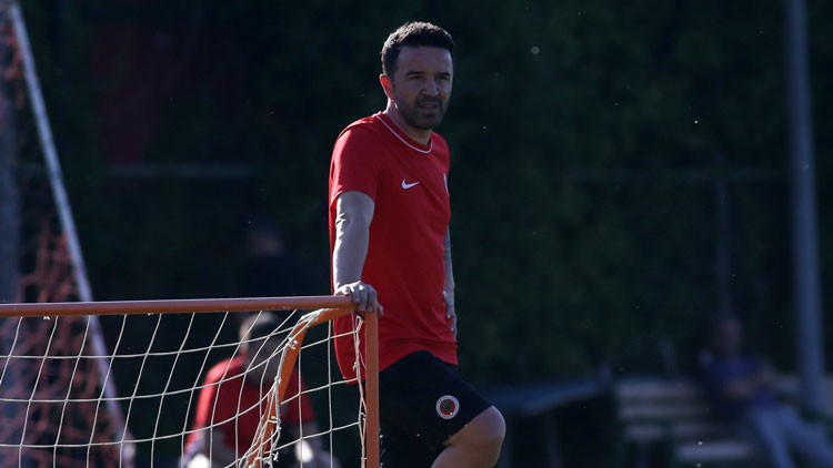 Gökhan Gönül, Gençelberlili'de yardımcı antrenör oldu