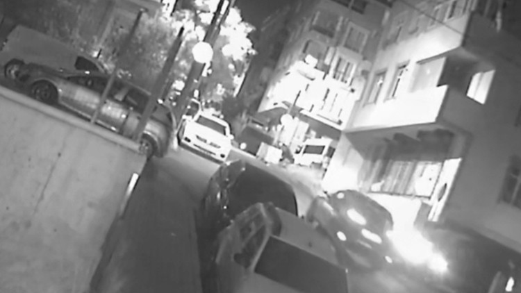 3 people were arrested for shooting randomly from a car in Istanbul