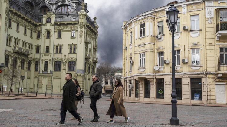 Rusya, Ukrayna'nın Odessa limanlarına saldırı başlattı