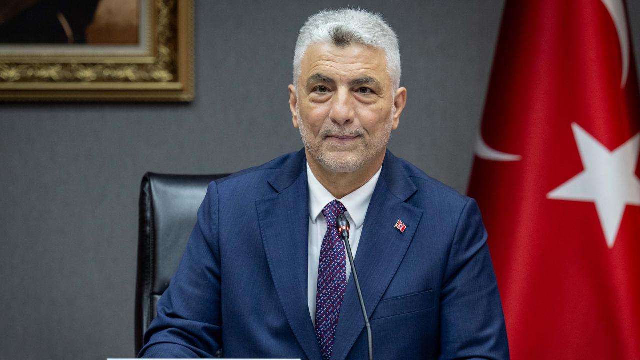 Ticaret Bakanı: Cari açık ikinci çeyrekte 12 milyar dolara düşecek