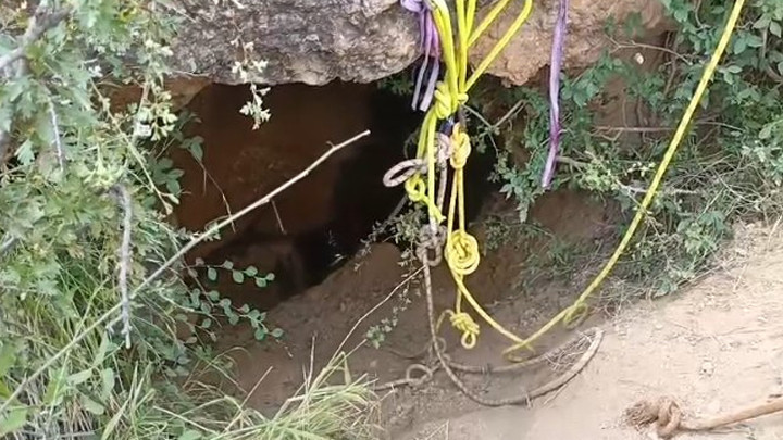 A person died after being trapped inside a cave in Çorum, Turkey, due to a methane gas leak