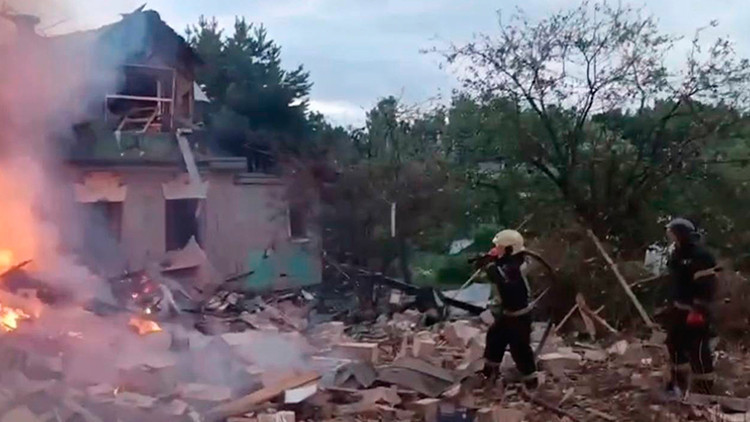 Ukraine attacks Moscow with hundreds of drones, and Russia responds with high-precision missiles