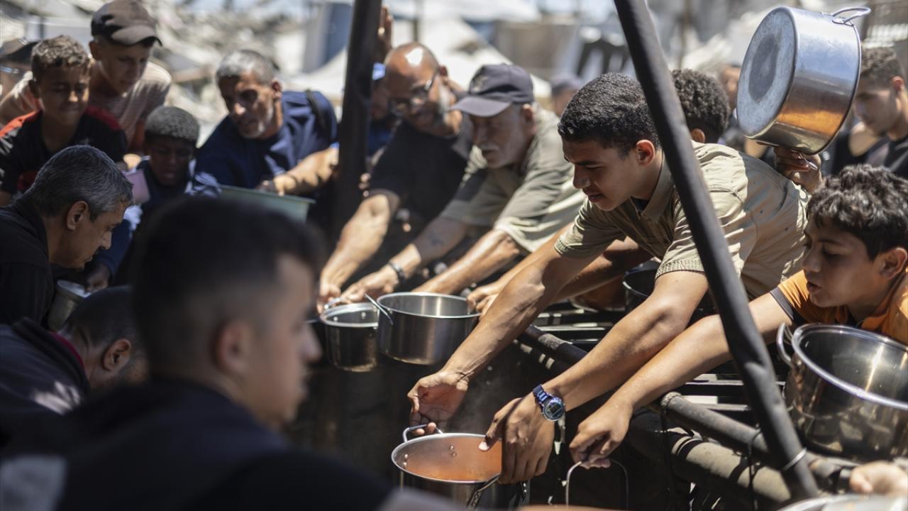 Avrupa Birliği, Gazze'nin erken toparlanması için 883,6 milyon Avro değerinde bir girişim başlattı